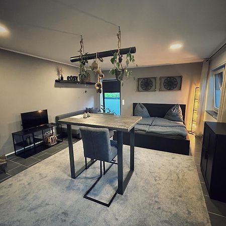 Cosy Bungalow-Apartment In Ruhiger Toplage - Naehe Duesseldorf Κρέφελντ Εξωτερικό φωτογραφία