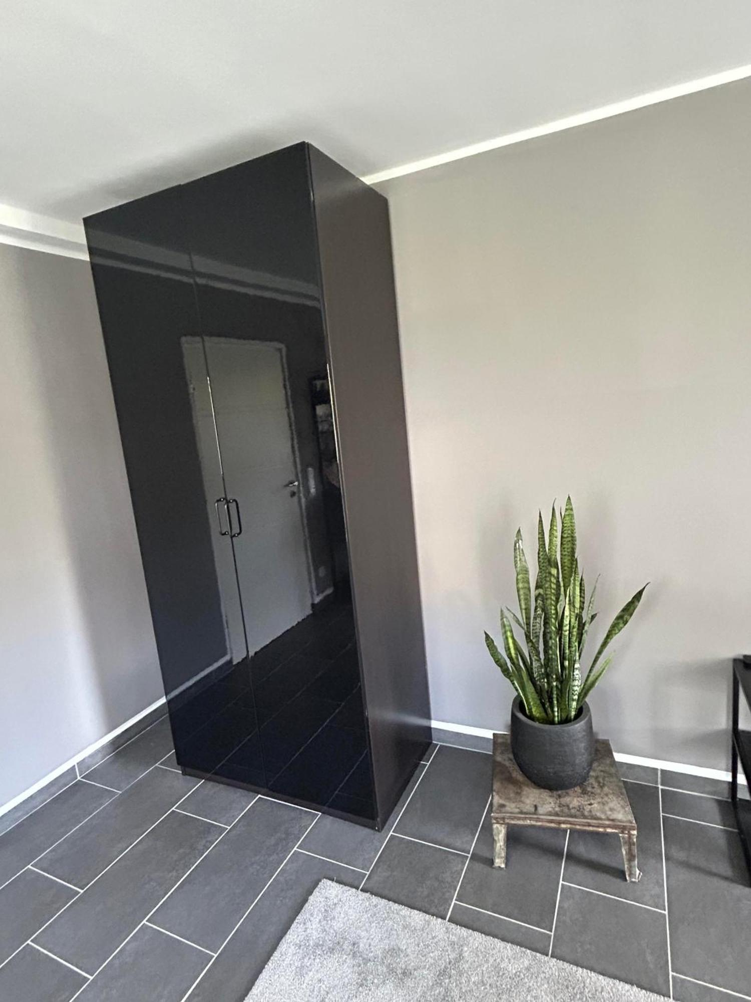 Cosy Bungalow-Apartment In Ruhiger Toplage - Naehe Duesseldorf Κρέφελντ Εξωτερικό φωτογραφία